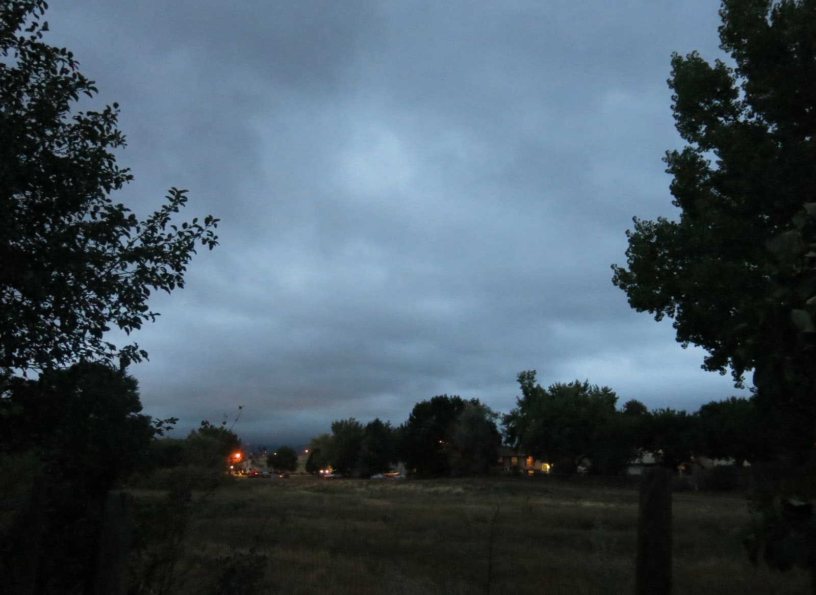 দুঃস্বপ্নৰ এবেলা | ইছমাইল হোছেইন দুঃস্বপ্নৰ এবেলা